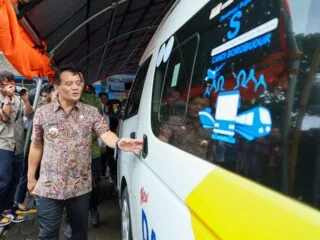 Karimunjawa sekarang punya Bus perintis DAMRI