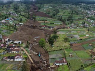 Ahmad Luthfi Tegaskan Penanganan Bencana di Purbalingga Dipercepat, Pembangunan Huntara dan Huntap Mulai Dirancang