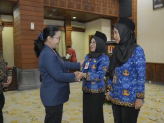 Lantik 12 Pejabat, Wali Kota Semarang Tegaskan Jabatan Harus Bebas Gratifikasi