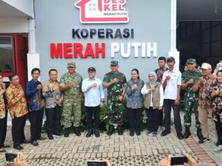 Dampingi Menko Pangan Zulhas, Wali Kota Semarang Agustina Apresiasi KKMP Sampangan