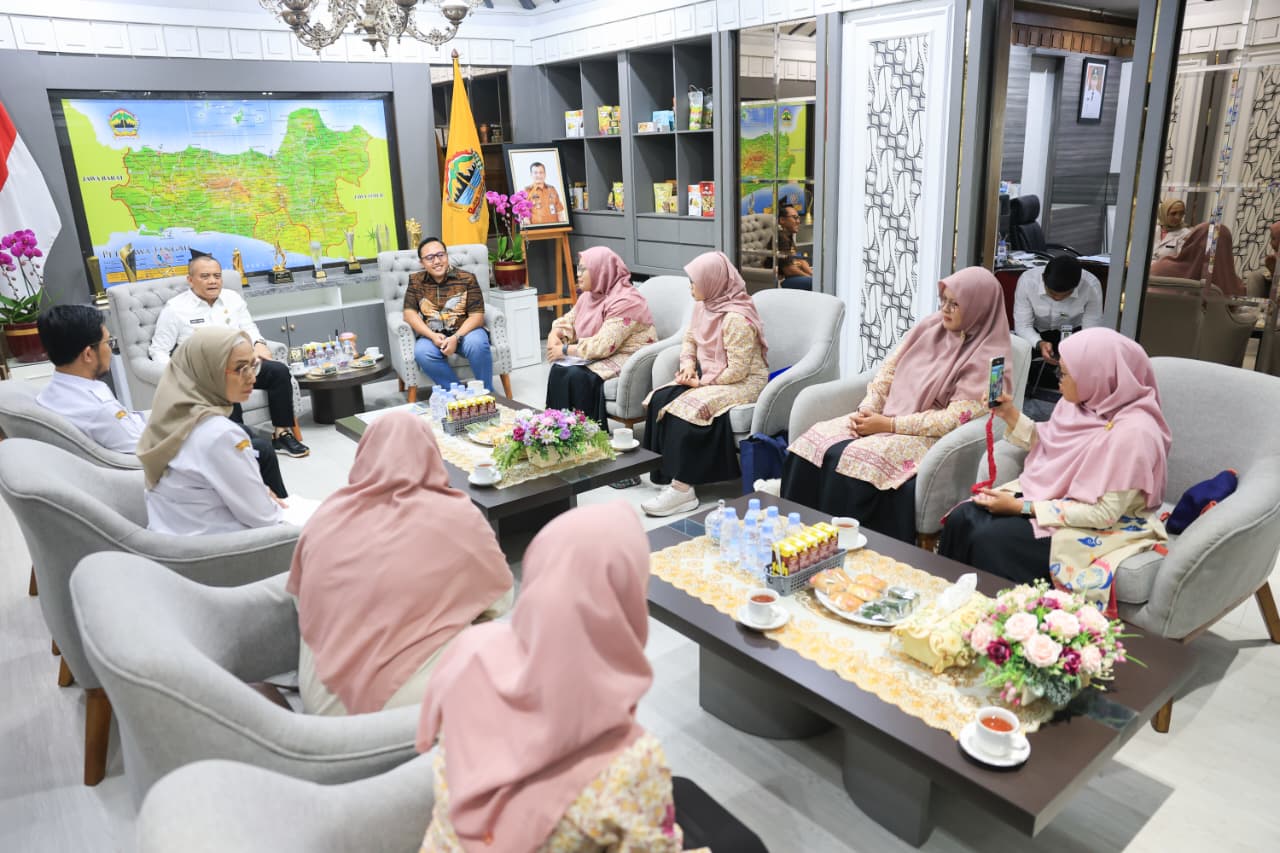 Gubernur Luthfi Dorong Program Lingkungan Terpadu Bersama PWNA Jateng