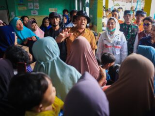 Tanah Bergerak di Brebes, Ratusan Warga Mengungsi, Gubernur Percepat Huntara