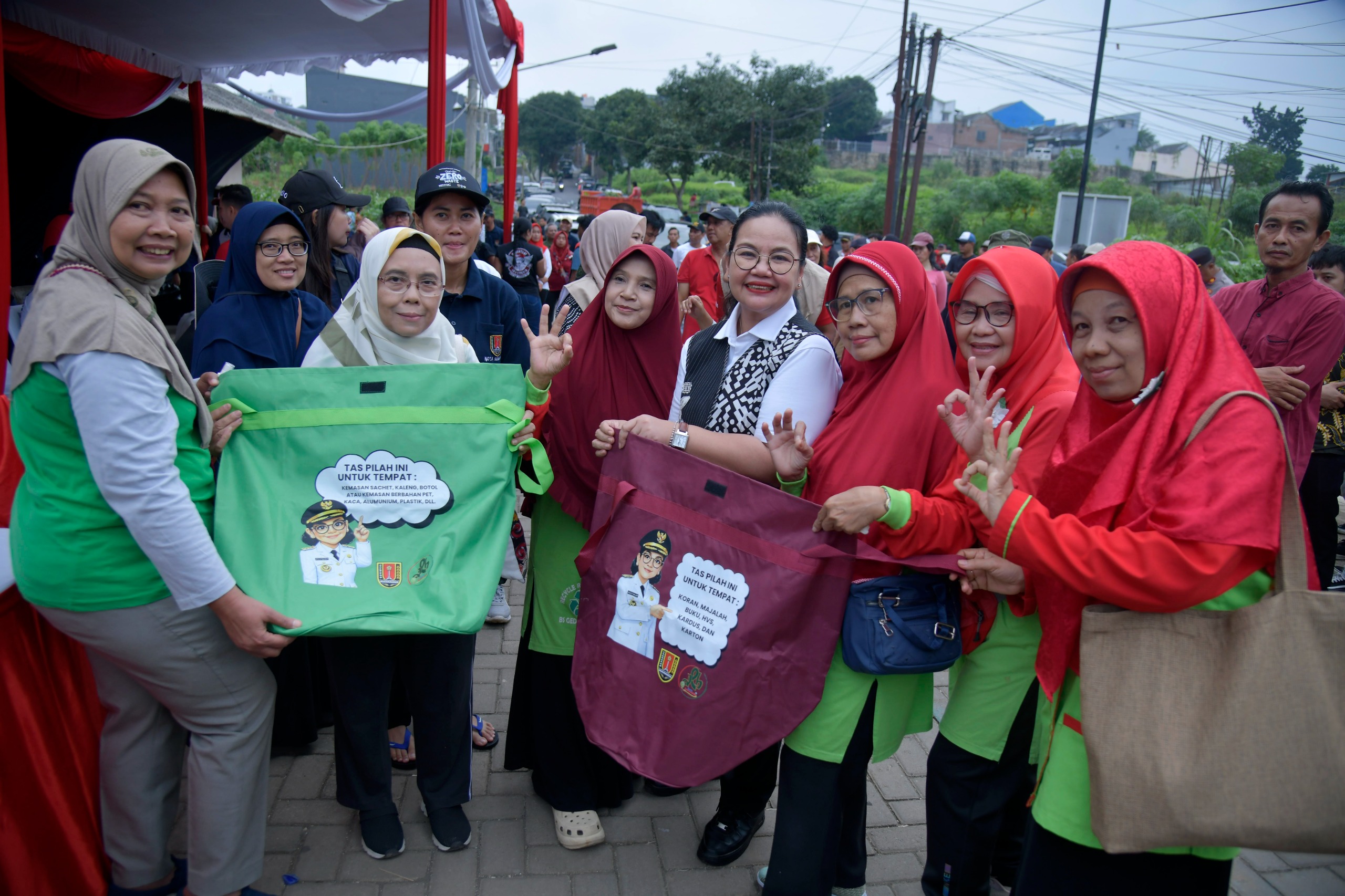 Wali Kota Agustina Pimpin Aksi Resik Kali Jaten, HPSN Jadi Momentum Cegah Banjir di Semarang