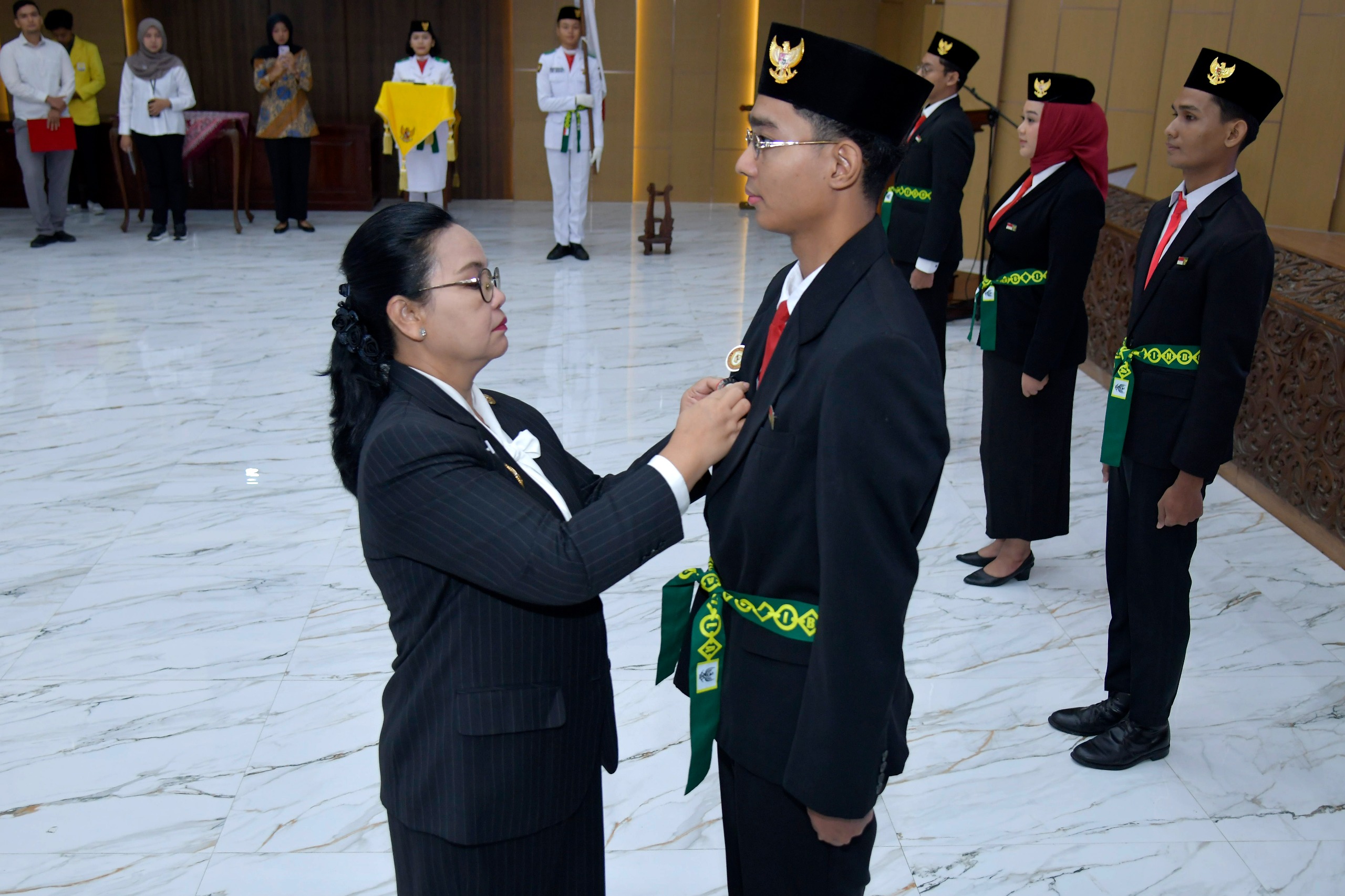 Kukuhkan 42 Duta Pancasila, Wali Kota Agustina Dorong Generasi Muda Jadi Penjaga Ideologi