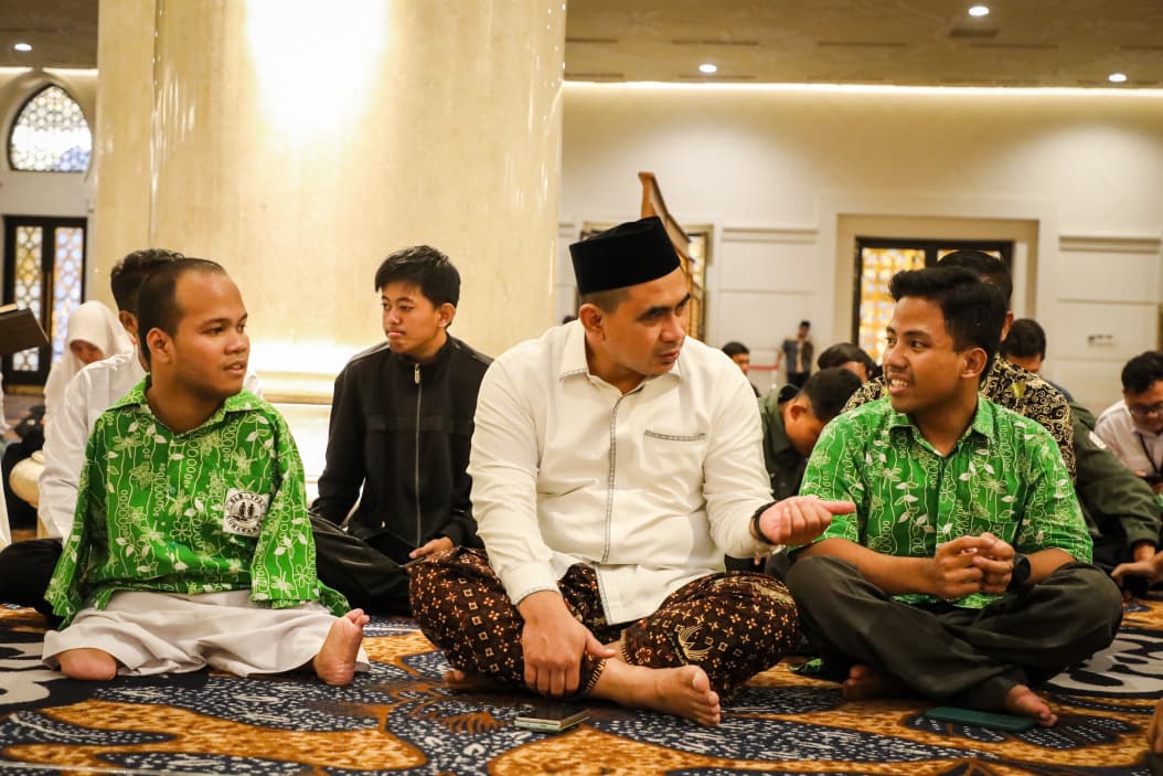 Momen Penuh Keakraban, Wagub Jateng Sapa Penyandang Disabilitas di Surakarta