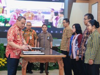 Turunkan Kemiskinan ke 9,39 Persen, Luthfi Andalkan Sektor Pendidikan