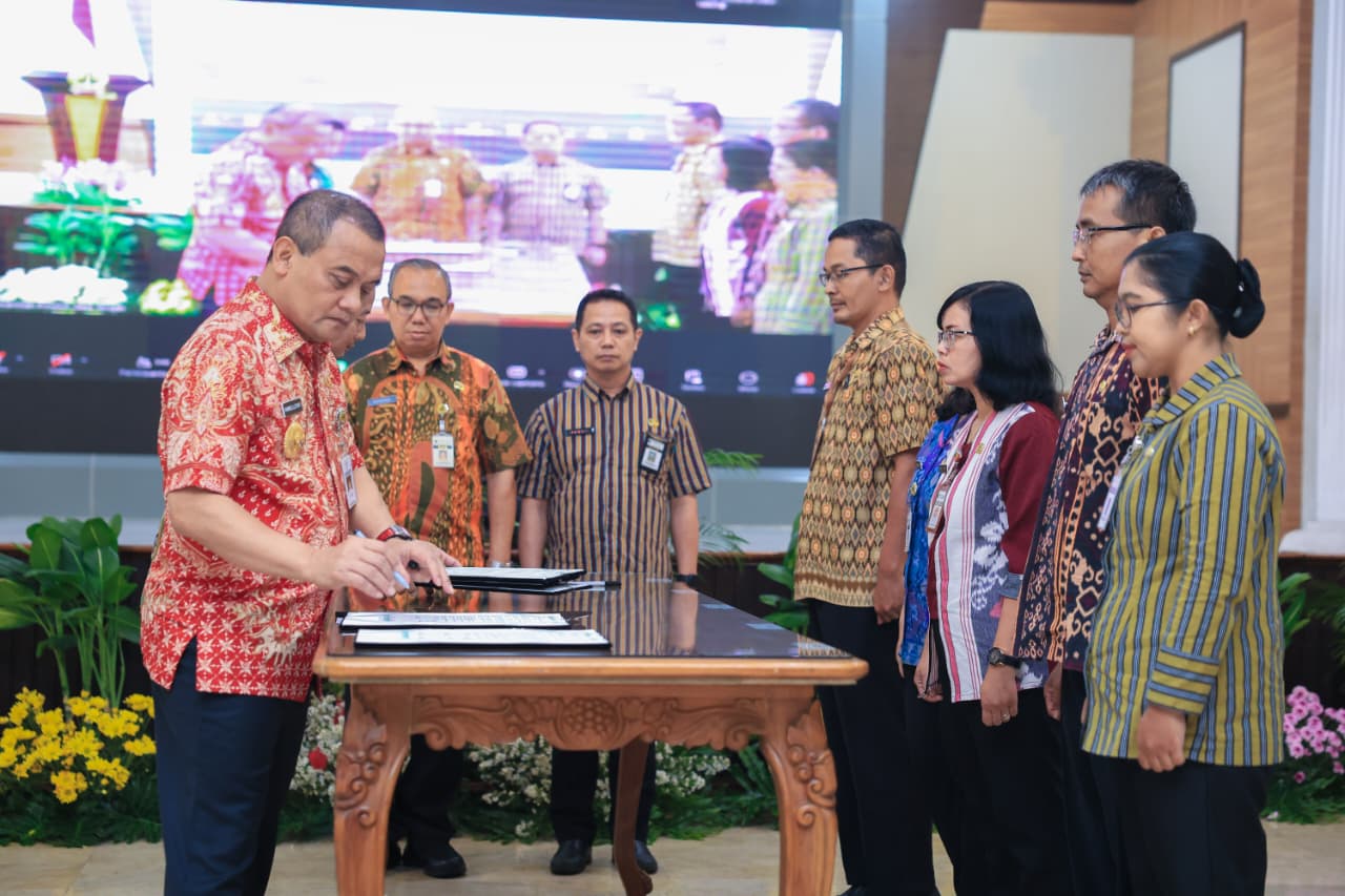 Turunkan Kemiskinan ke 9,39 Persen, Luthfi Andalkan Sektor Pendidikan