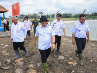 Resmikan Embung Plosorejo, Gubernur Ahmad Luthfi Targetkan Petani Sragen Bisa Panen Tiga Kali Setahun