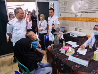 Program Speling dan Gerakan Pangan Murah Digelar Bersama, Warga Sragen Antusias Manfaatkan Layanan