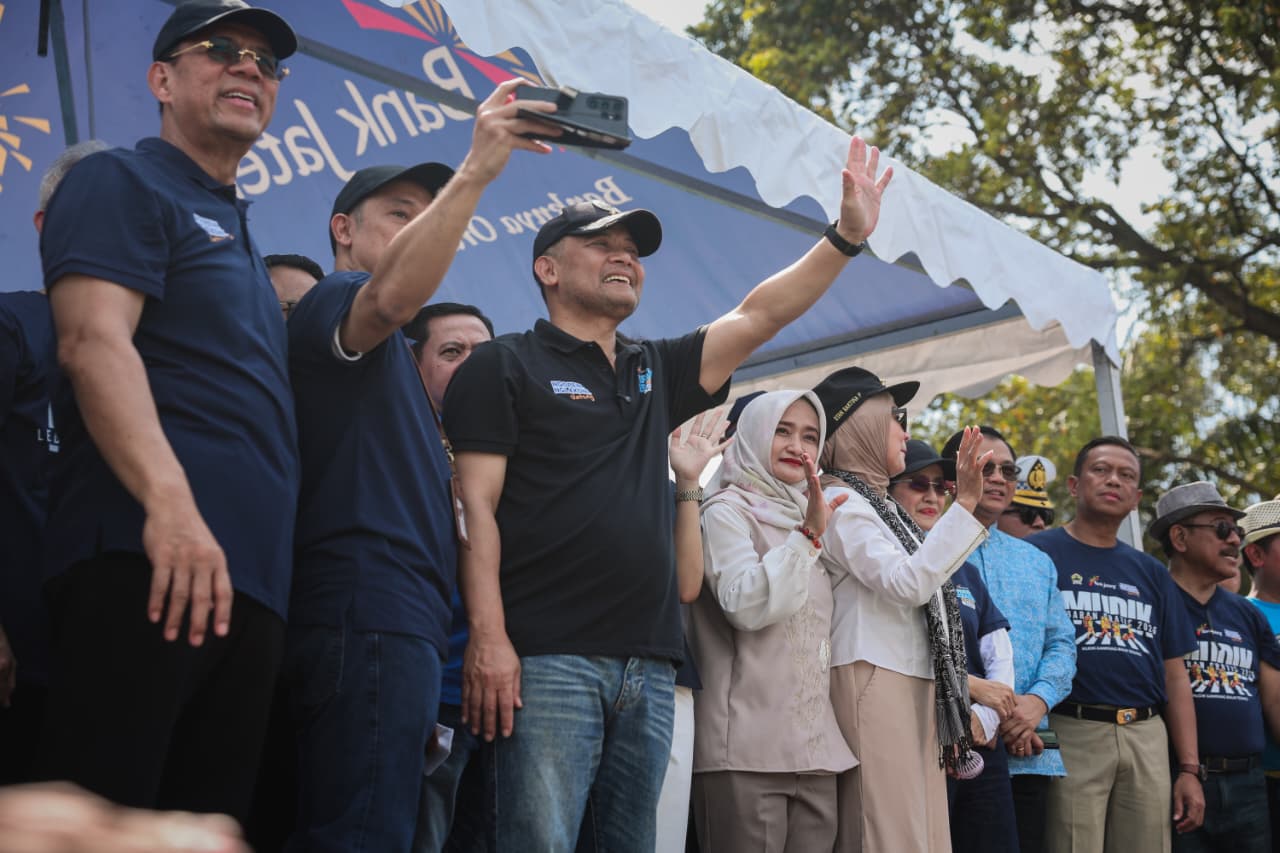 Antusias, Gubernur Ahmad Luthfi Berangkatkan 16.186 Peserta Mudik Gratis ke Jawa Tengah