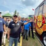 Canda Ahmad Luthfi Lihat Bus Bergambar MU: Jangan-jangan Mudiknya ke Inggris