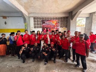 PDIP Hadirkan Dapur Marhaen di Semarang, Bagikan Ratusan Porsi Makan Gratis dan Layanan Kesehatan