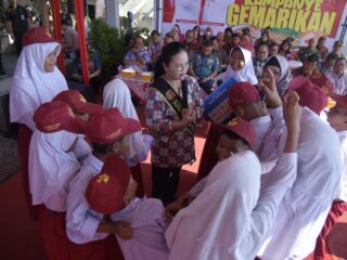 Kampanye Gemar Makan Ikan Warnai Awal HUT ke-479 Kota Semarang