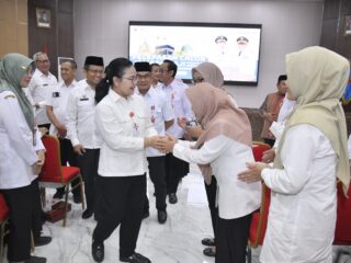 Wali Kota Semarang Lepas 63 ASN Haji, Tekankan Keteladanan dan Tugas Pelayanan