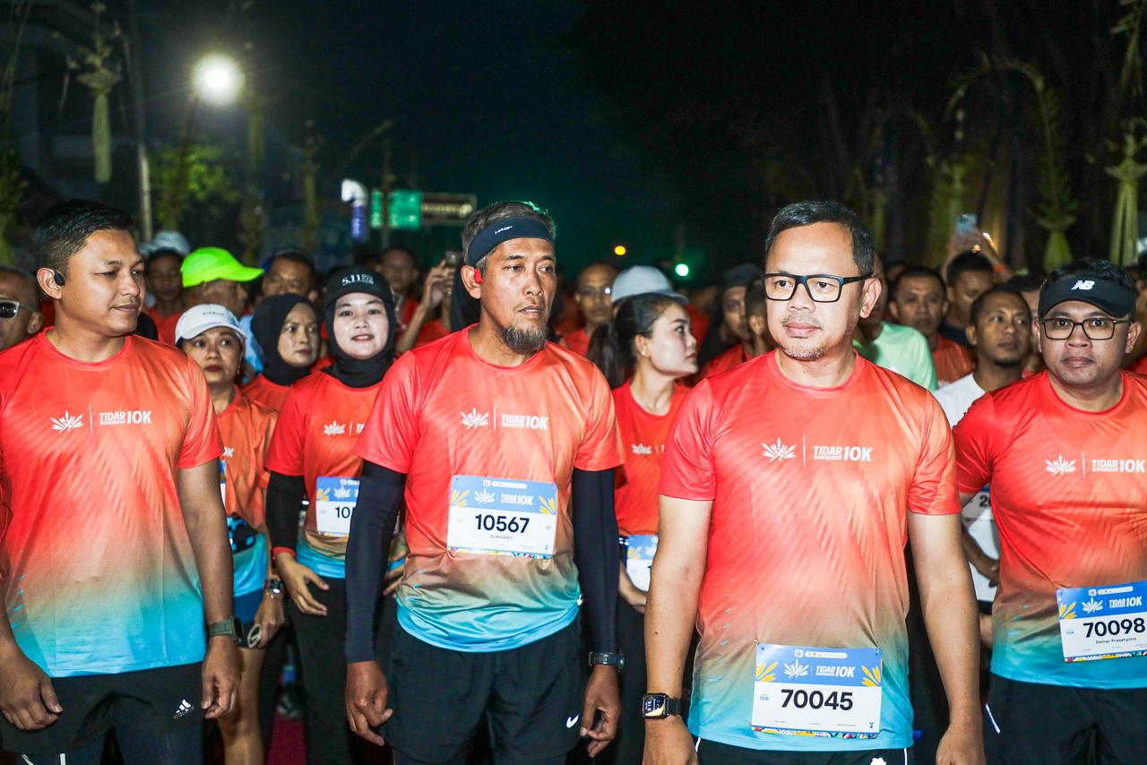 Tidar Borobudur 10K 2026 di Kota Magelang diikuti 8.000 peserta dan dinilai mampu mendorong sektor jasa serta pariwisata.