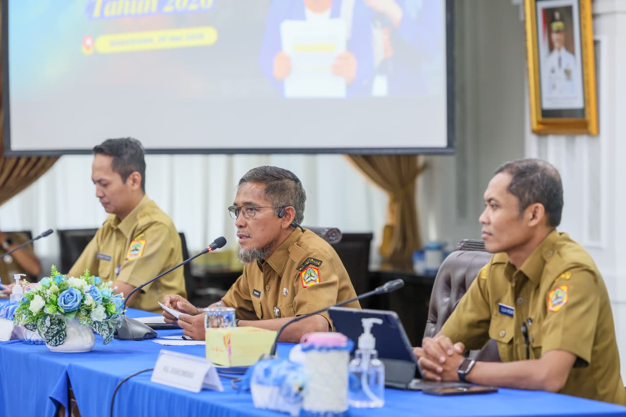 Sebanyak 161 tim mahasiswa dari 32 kampus mengikuti lomba artikel populer tentang program Pemprov Jateng. Berikut daftar juaranya.