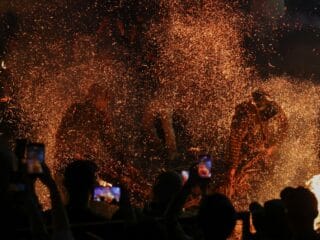 Tradisi Perang Obor Jepara, Warisan Budaya yang Terus Menyala