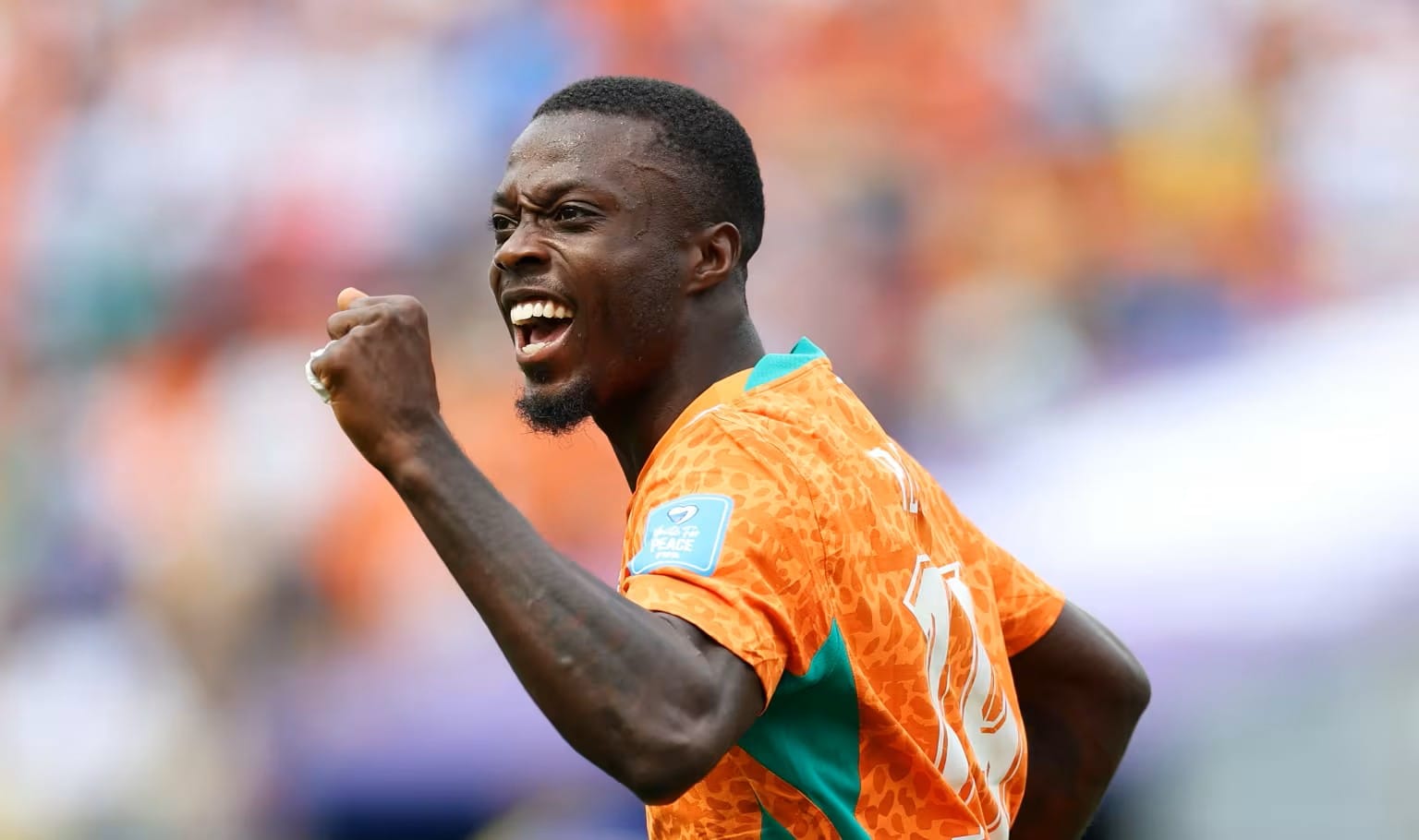 Pemain Pantai Gading Nicolas Pepe merayakan gol ke gawang Curacao di laga Piala Dunia.