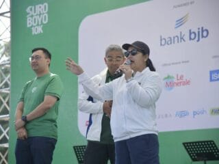 Wali Kota Semarang Agustina Wilujeng saat menghadiri penyelenggaraan Suroboyo 10K 2026 di Balai Kota Surabaya, Minggu (7/6/2026). (Dok Humas Pemkot Semarang)