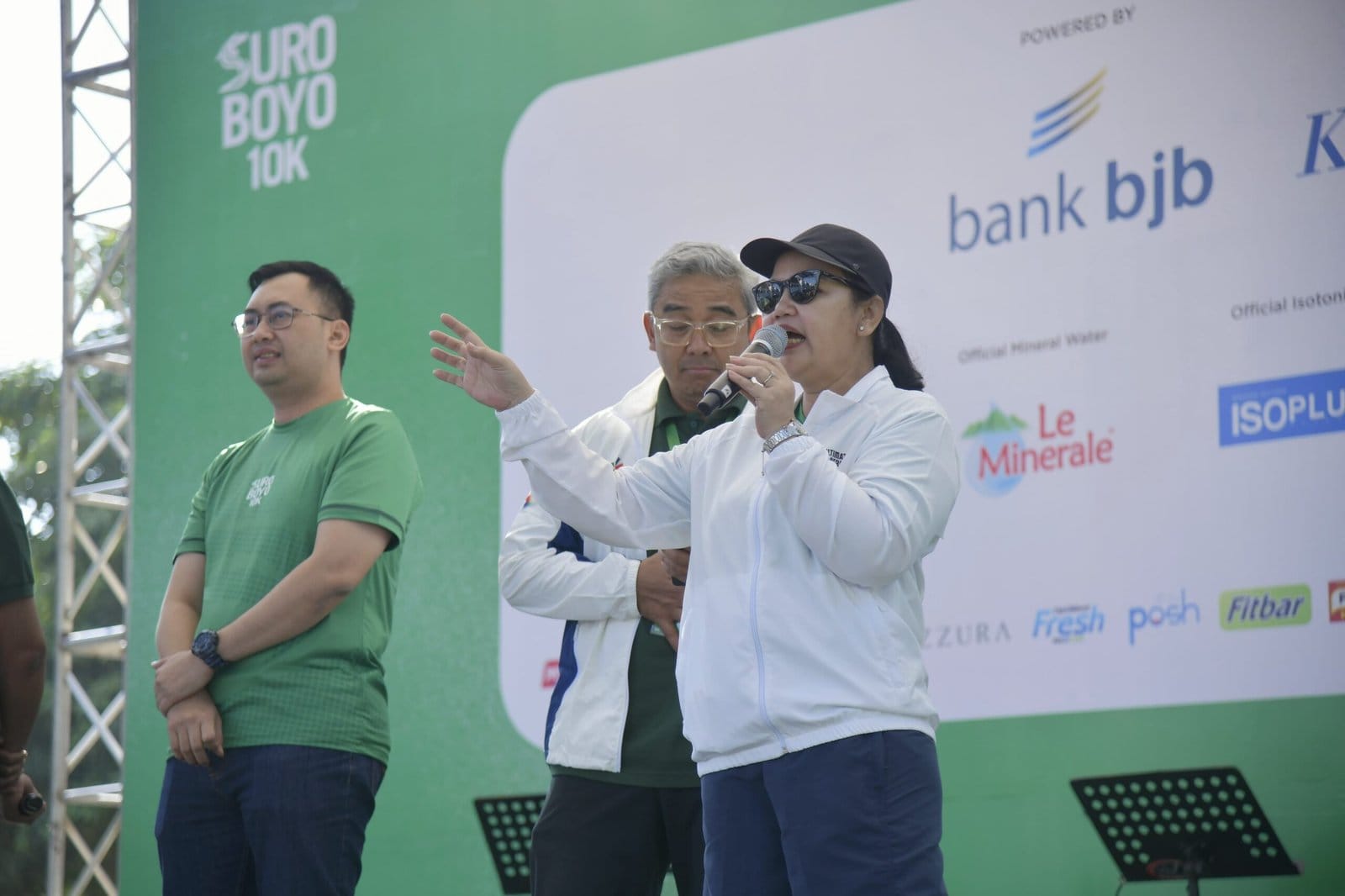 Wali Kota Semarang Agustina Wilujeng saat menghadiri penyelenggaraan Suroboyo 10K 2026 di Balai Kota Surabaya, Minggu (7/6/2026). (Dok Humas Pemkot Semarang)