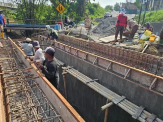 Progres Pembangunan Jembatan Honggowongso Masuk Tahap Akhir, DPU Kejar Target 19 Juni
