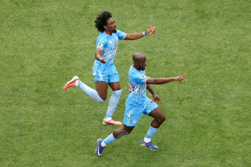 Pemain RD Kongo Yoane Wissa merayakan gol bersejarah saat menahan imbang Portugal 1-1 di Piala Dunia 2026.