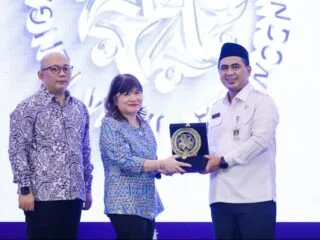 Pelantikan pengurus DPP Apindo Jawa Tengah 2026-2031 yang dihadiri oleh Wakil Gubernur Taj Yasin Maimoen di Semarang.