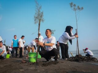 Langkah Nyata Melalui Program Mageri Segoro, Upaya Bersama Jaga Masa Depan Pesisir Jateng