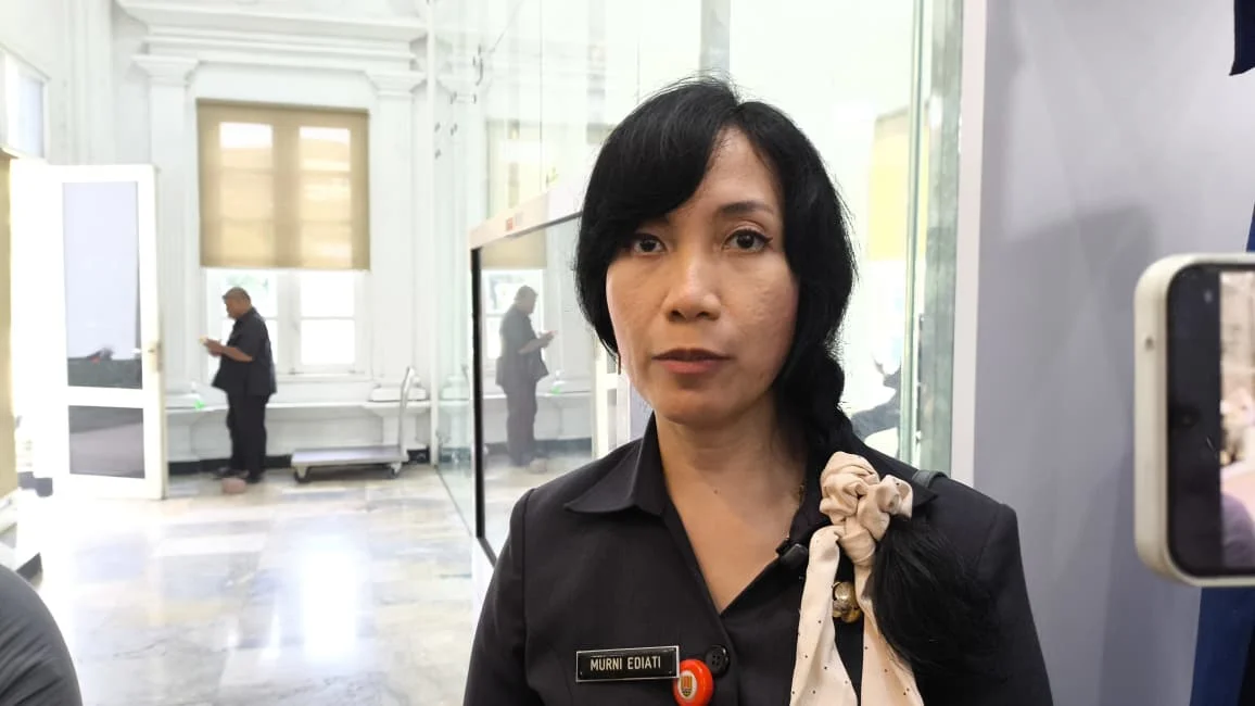 Disperkim Semarang manfaatkan dana CSR swasta untuk revitalisasi dan perawatan taman kota.