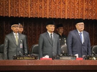 Gubernur Jateng Ahmad Luthfi memberikan dukungan kepada pelaku UMKM di tengah pelemahan rupiah.