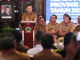 Gubernur Jawa Tengah Ahmad Luthfi mengkampanyekan program pencegahan perundungan di sekolah.