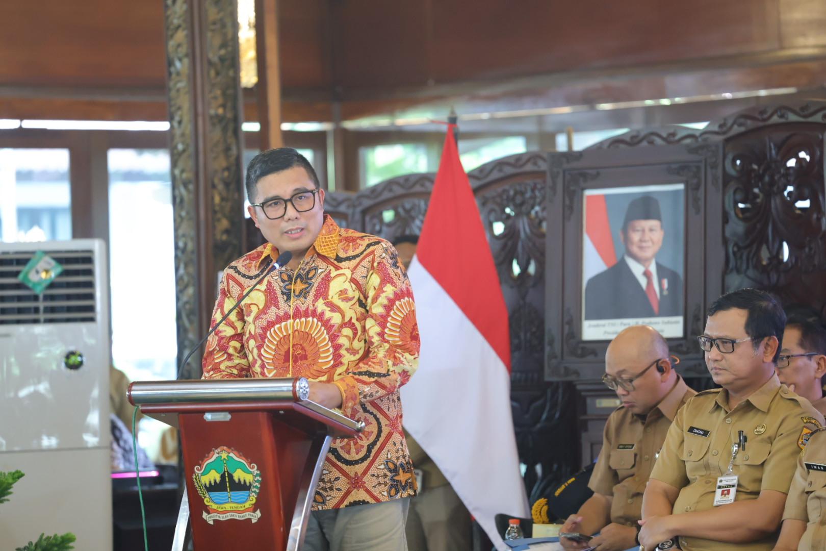 Mohammad Saleh, Wakil Ketua DPRD Jateng, mengapresiasi capaian sertifikasi tanah wakaf tertinggi nasional di Jawa Tengah.