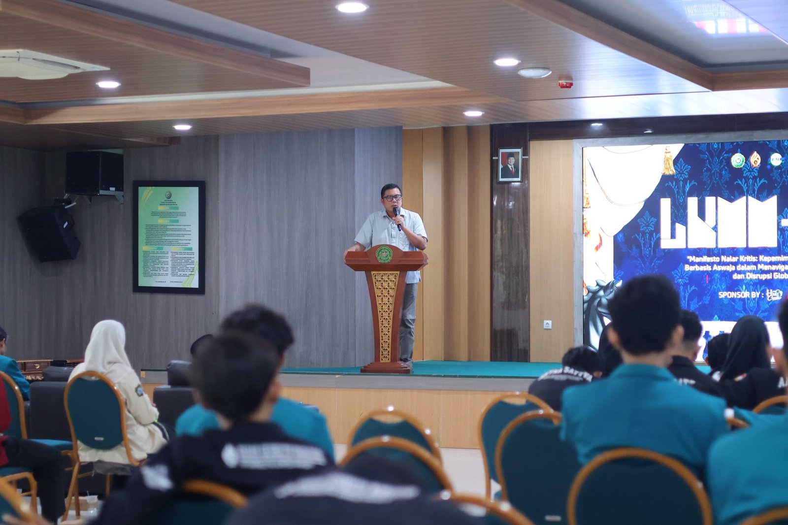 Hadapi Banjir Informasi Digital, Mohammad Saleh Ajak Mahasiswa Unwahas Perkuat Nalar Kritis