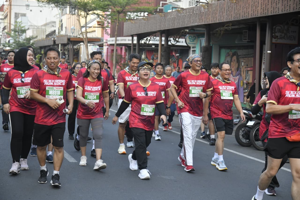Wali Kota Semarang Agustina Wilujeng menghadiri acara Soekarno Run 2026 di Surakarta untuk memperkuat sinergi sport tourism.