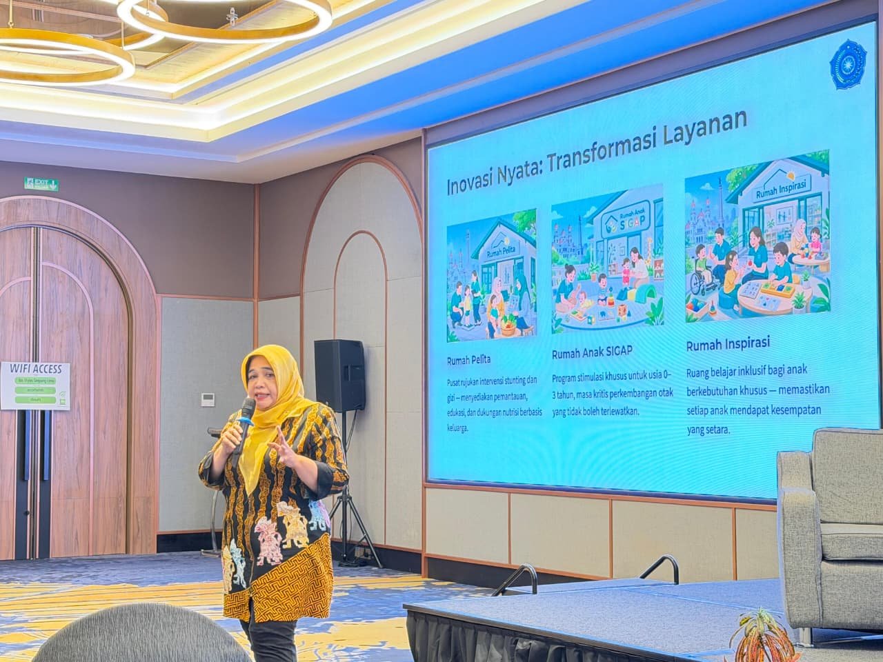 Ketua TP PKK Semarang Lies Iswar Aminuddin mengusulkan handbook karakter Jawani untuk PAUD di acara FGD Tanoto Foundation.