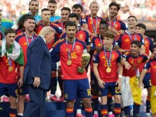 Seremoni penyerahan trofi Piala Dunia 2026 dihadiri Donald Trump.