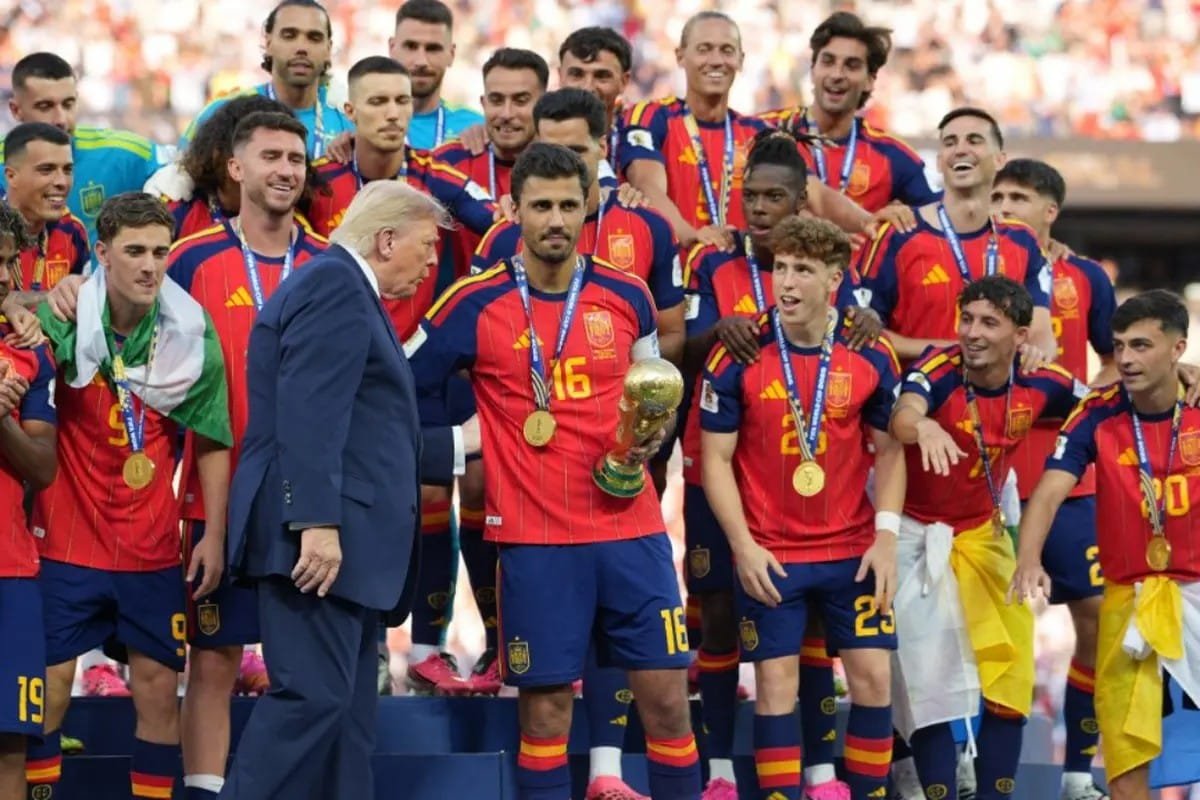 Seremoni penyerahan trofi Piala Dunia 2026 dihadiri Donald Trump.