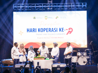 Sekda Sumarno apresiasi keberhasilan KKMP Banjarsari dalam kembangkan produk UMKM lokal.