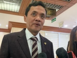 Ketua Komisi III DPR Habiburrokhman desak Kejagung usut tuntas kasus korupsi Febrie Adriansyah.