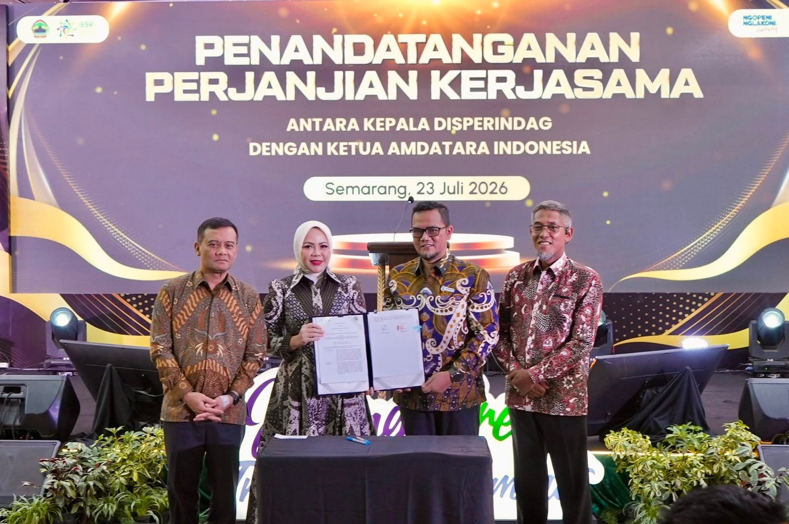 Gubernur Ahmad Luthfi hadiri Jateng Green Industrial Summit 2026 dan janjikan insentif pajak.