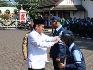 Pelepasan mahasiswa KKN MIT ke-22 UIN Walisongo di Pendopo Kabupaten Semarang.