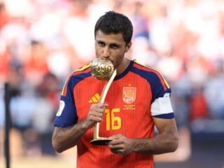 Rodri Resmi Raih Penghargaan Bola Emas Adidas Piala Dunia 2026