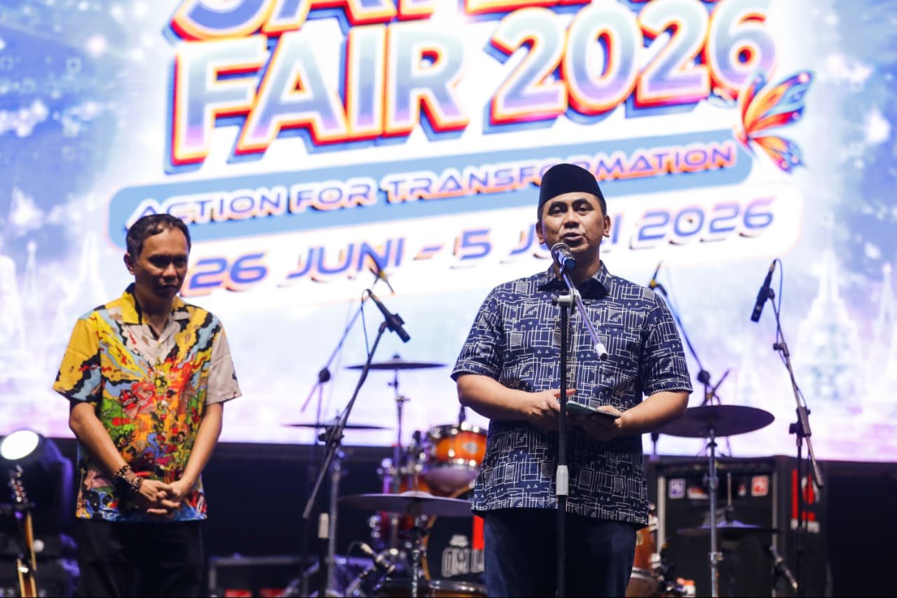 Wakil Gubernur Taj Yasin Maimoen resmi menutup pameran Jateng Fair 2026 di kawasan PRPP Semarang.