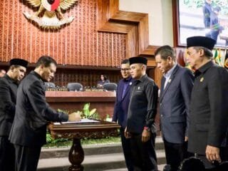 DPRD Sahkan Pertanggungjawaban APBD Jateng 2025, Gubernur Ahmad Luthfi Ungkap Strategi Pengelolaan Anggaran