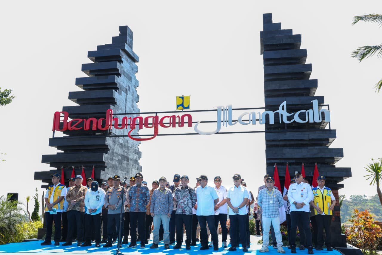 peresmian Bendungan Jlantah di Karanganyar