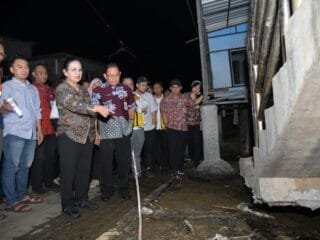 Tinjau Tambak Lorok, Wali Kota Agustina Kebut Solusi Cepat Atasi Ancaman Rob