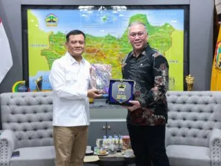 Gubernur Jateng Ahmad Luthfi terima kunjungan delegasi IOA Global Singapura di Semarang.