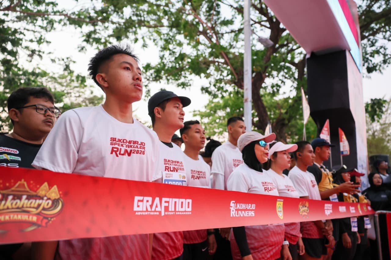 Suasana di garis start The Park Mall Solobaru pada ajang Sukoharjo Spektakuler Run.