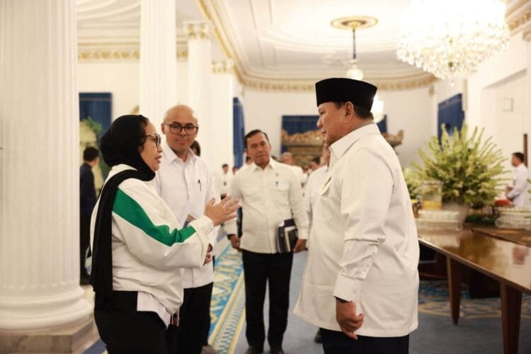Kepala BGN Nanik S Deyang resmi mengundurkan diri untuk jalani pengobatan di luar negeri.
