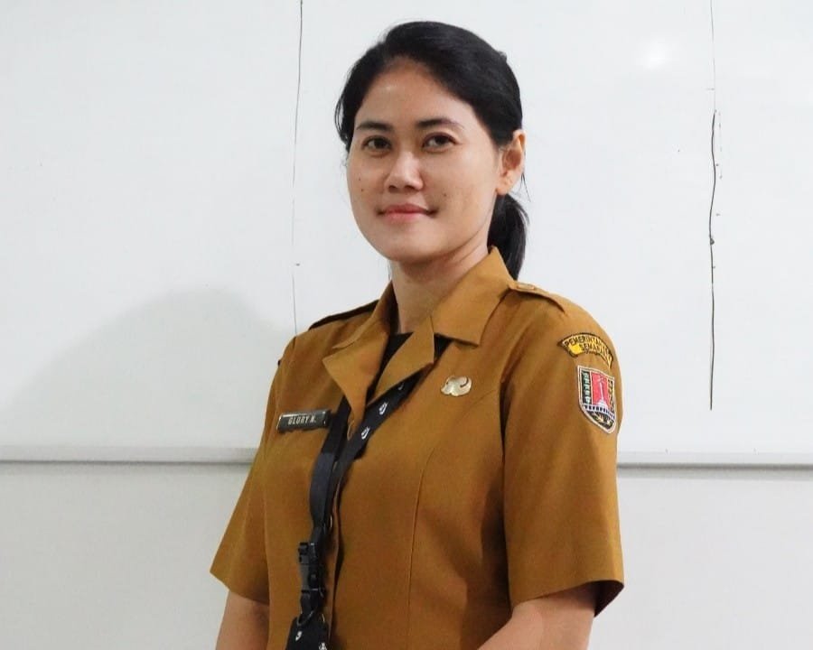 Kepala DLH Kota Semarang Glory Nasarani beri keterangan terkait penurunan volume sampah harian.